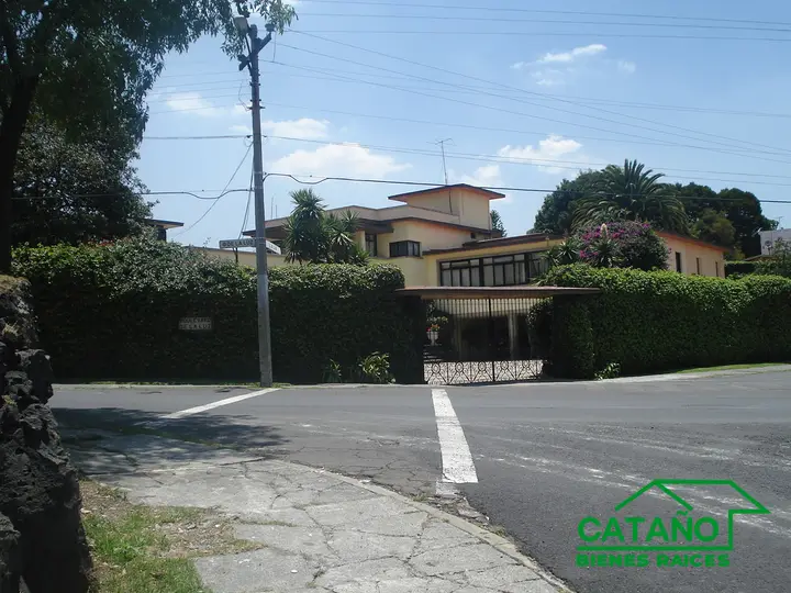Boulevard de la Luz, Casa en venta