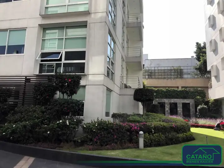 Departamento en desarrollo con amenidades cerca de Plaza Loreto, Rio Magdalena