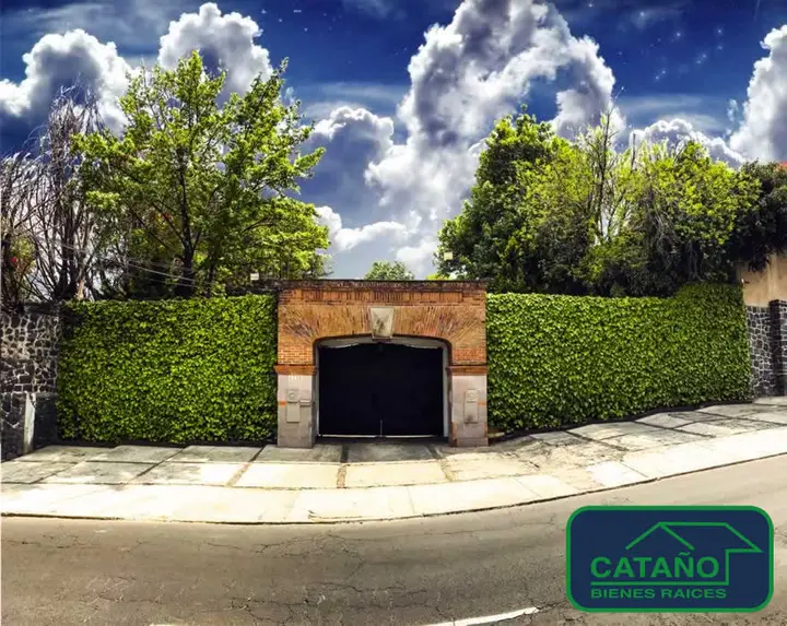 Av. San Jerónimo, residencia en venta (2/6)
