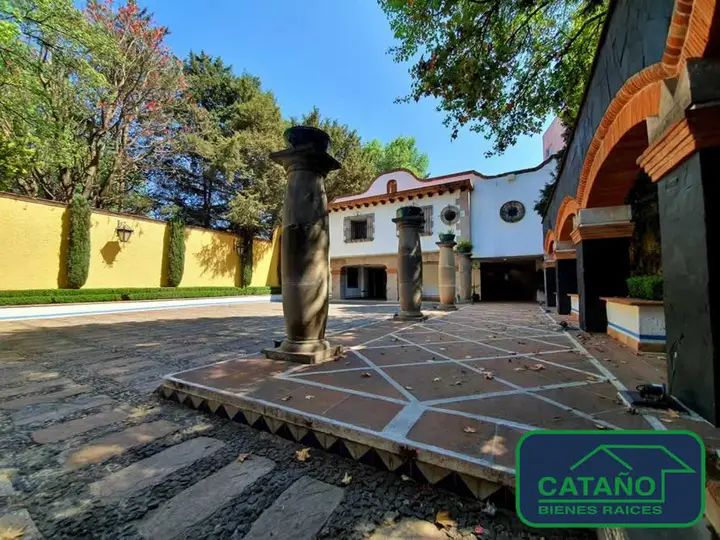 Av. San Jerónimo, residencia en venta (3/6)
