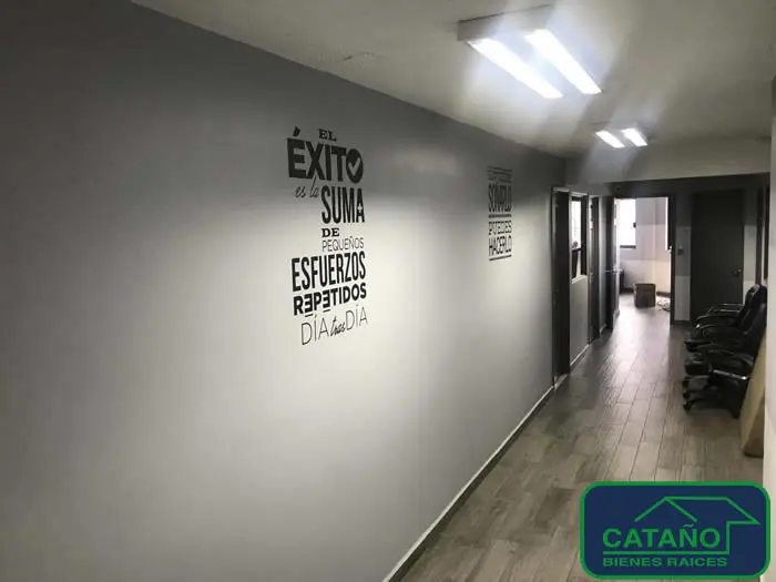 Amplias y funcionales oficinas en Tepepan, Prol Division del Norte (5/6)