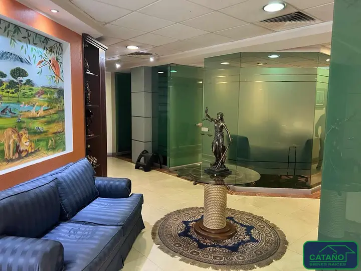 Oficina en Venta, Los Alpes, Calzada de los Leones (2/6)