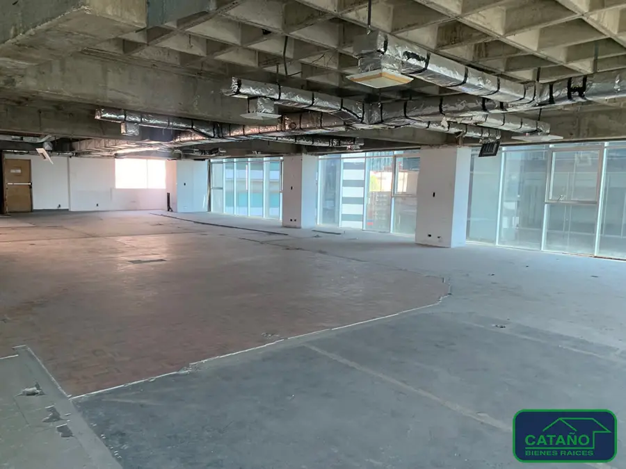 Oficina piso 3en renta en San José Insurgentes (2/7)