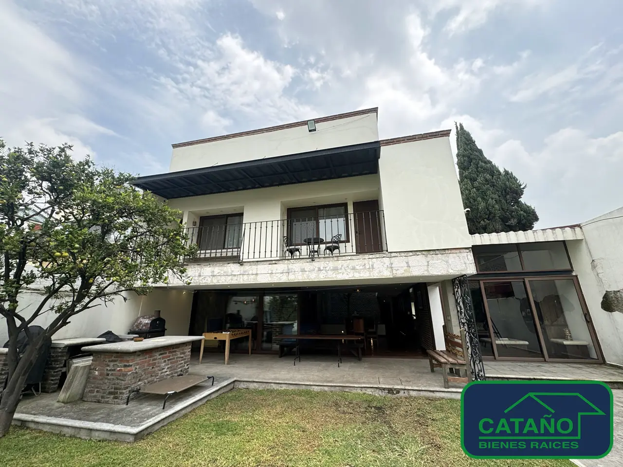 Residencia en fraccionamiento Club de Golf México. Tlalpan, Calle 11 (1/28)