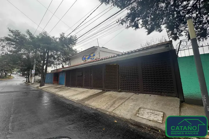 Casa en venta, Colinas del Sur, Calzada de las Carretas