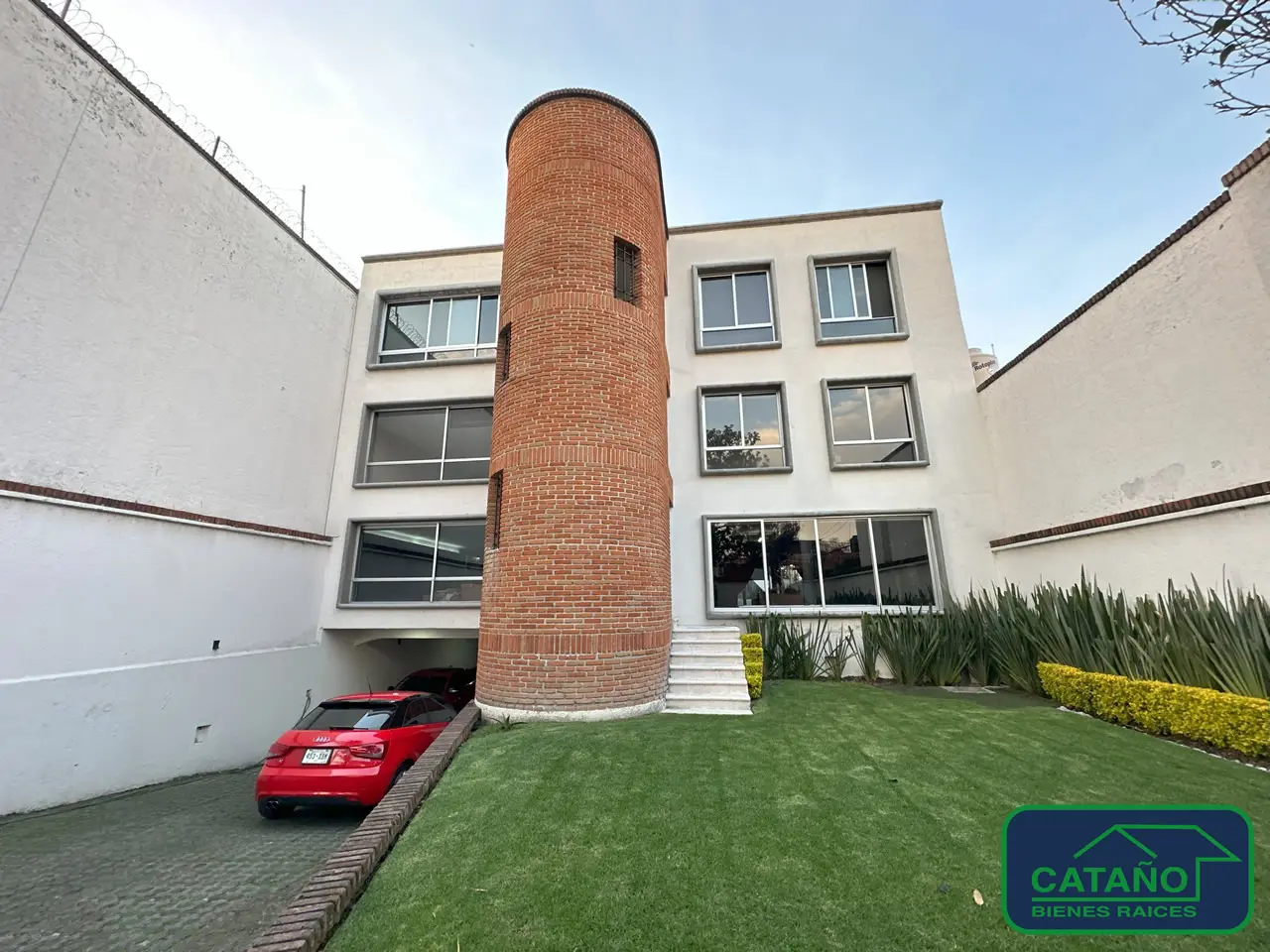 Departamento en venta, San Jeronimo Lidice, Av San Bernabe (1/23)