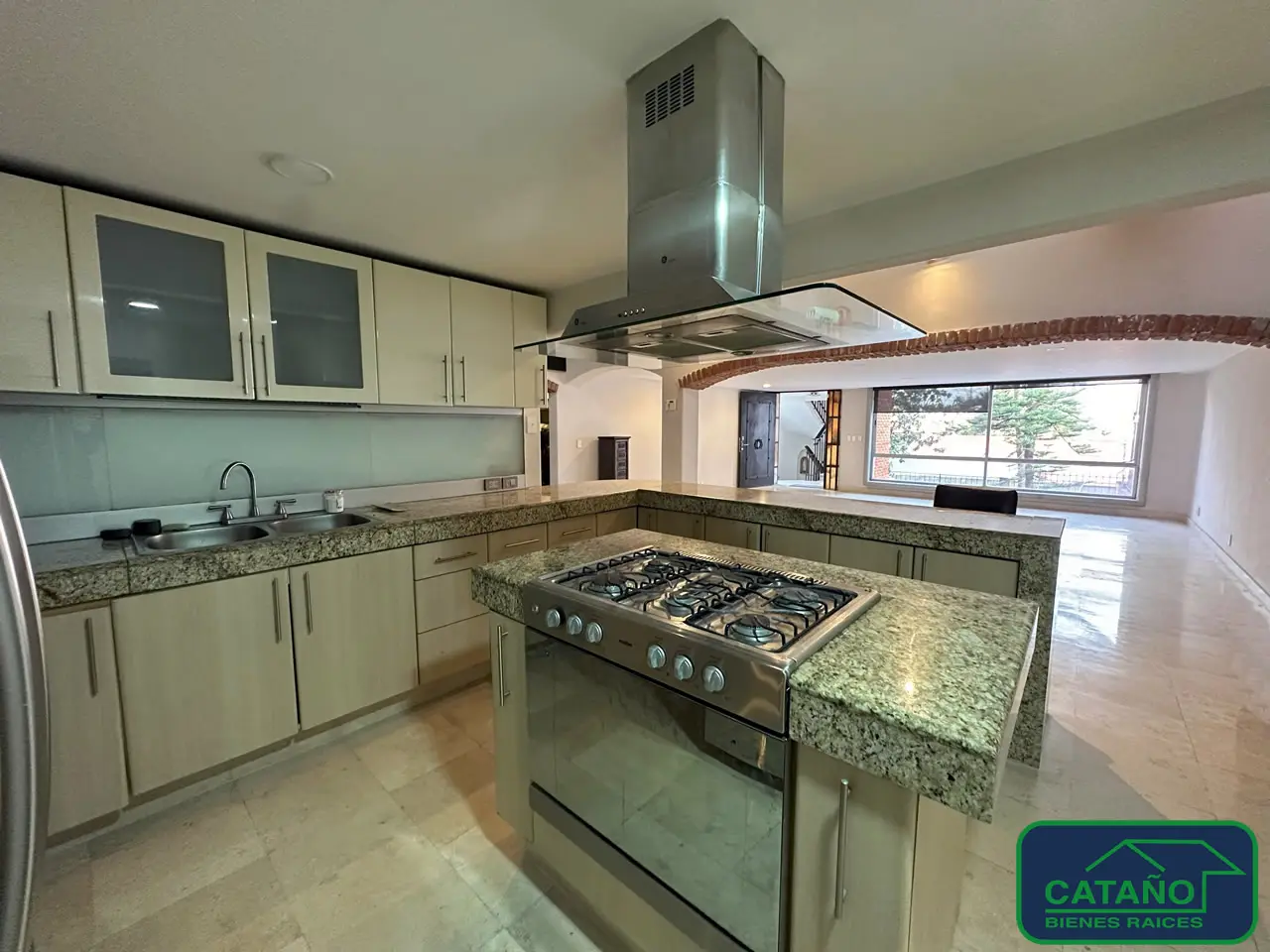 Departamento en venta, San Jeronimo Lidice, Av San Bernabe (1/30)