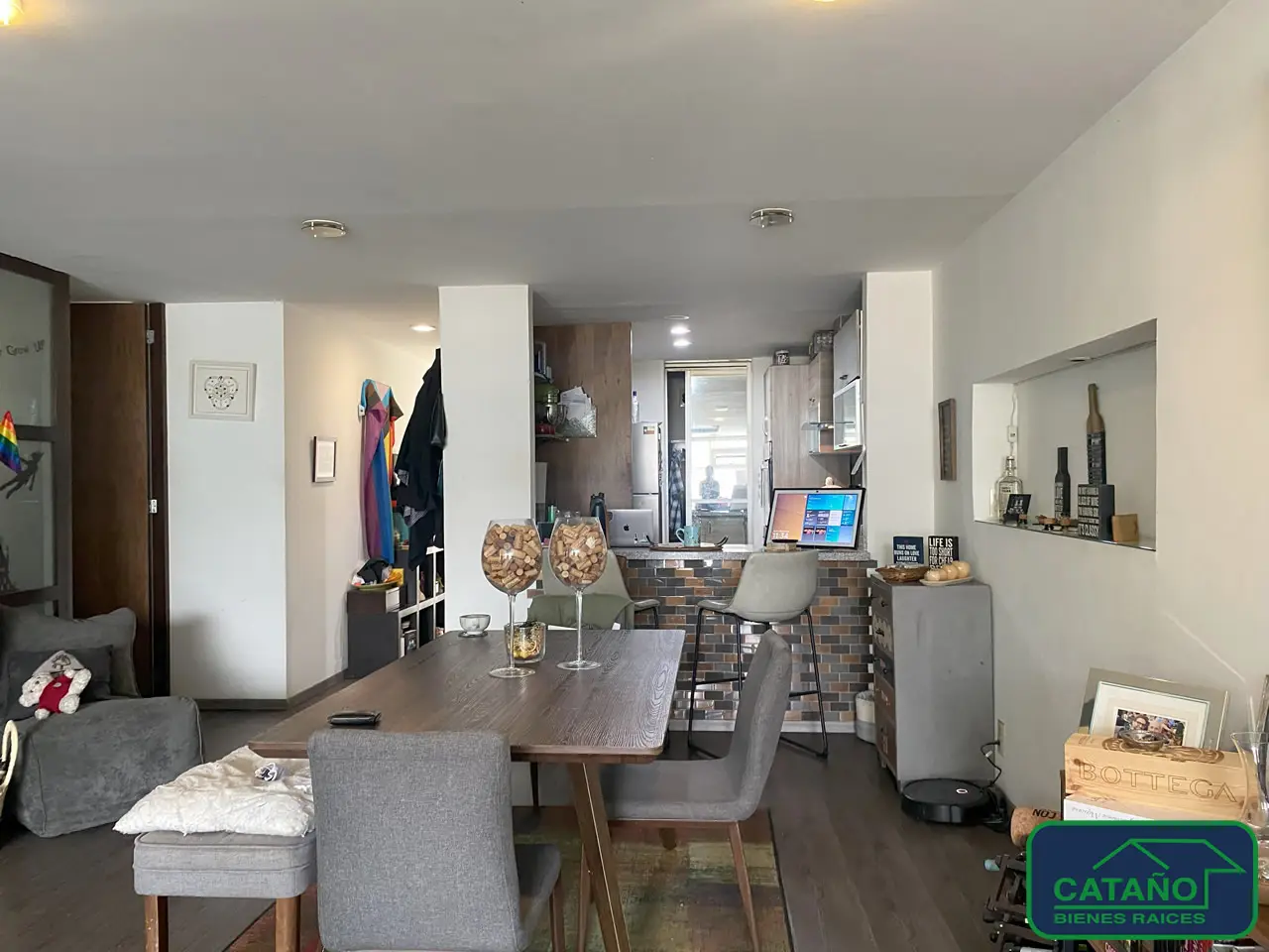 Departamento en venta, Granada, Ejercito Nacional (4/21)
