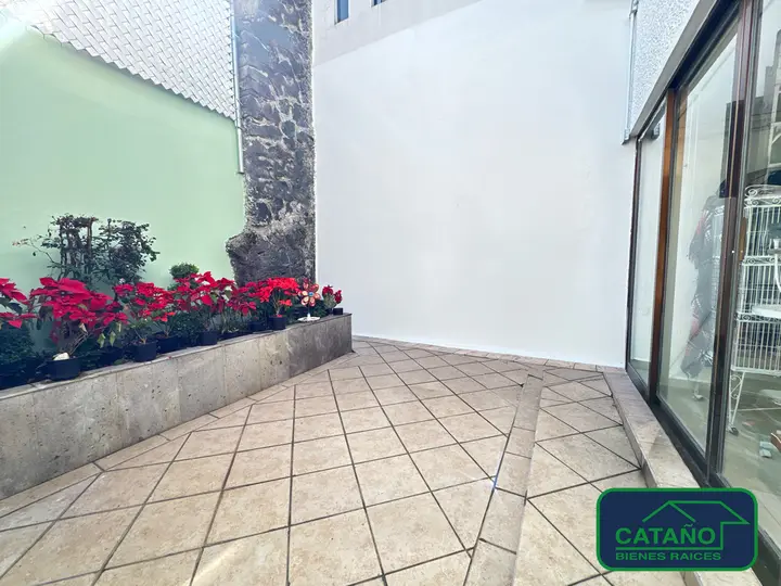 Casa en condominio en venta, Jardines del Pedregal, Lluvia (2/6)
