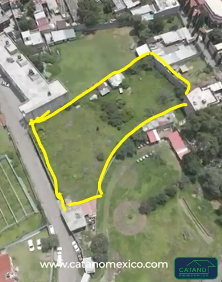 Terreno en renta, Santiago Tepalcatlalpan, Camino a la Cantera (2/2)
