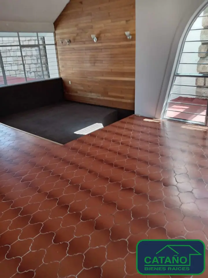 Casa en venta, Lomas de Guadalupe, Calzada de las Aguilas (2/6)