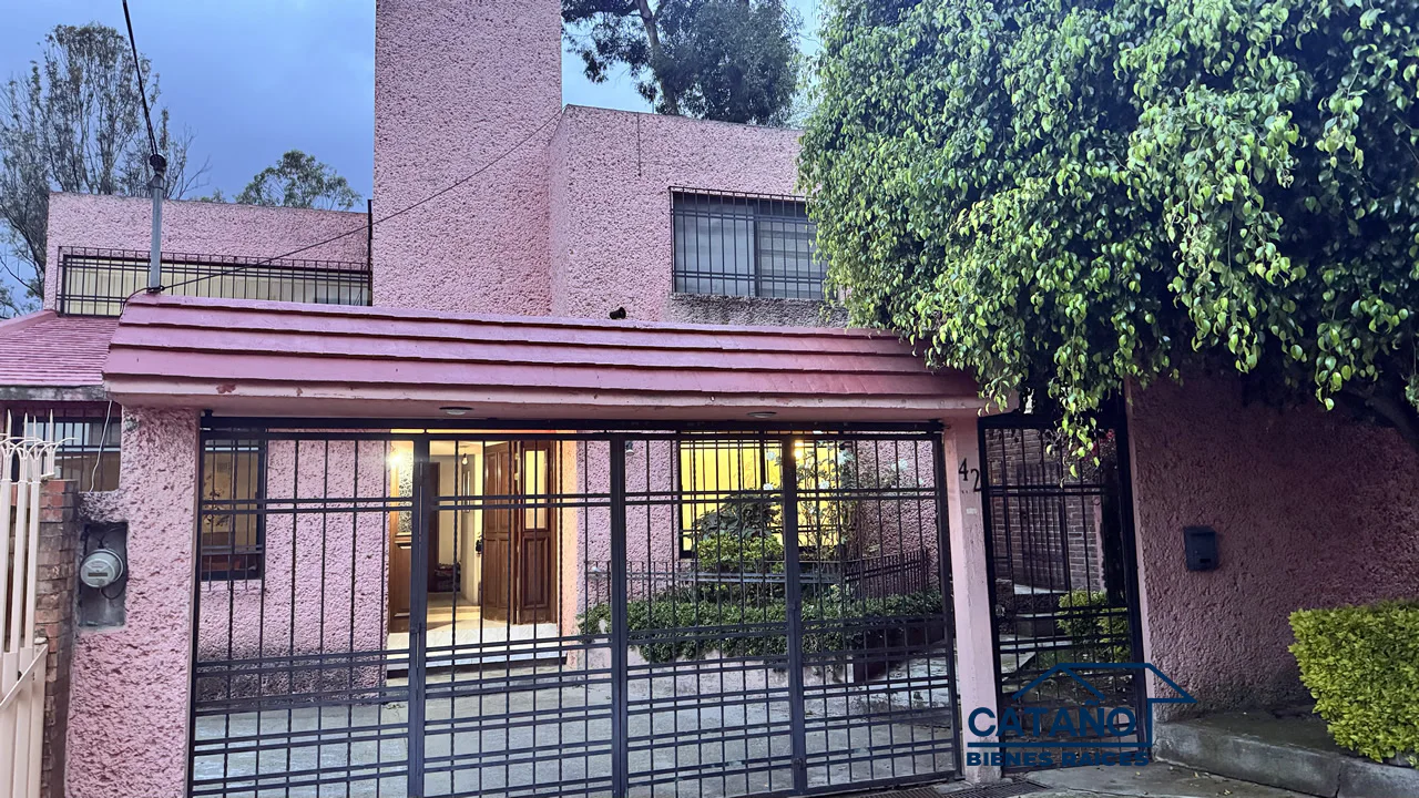 Casa en Venta con gran Jardín en Colina del Sur, 3 cerrada de Corceles (2/16)