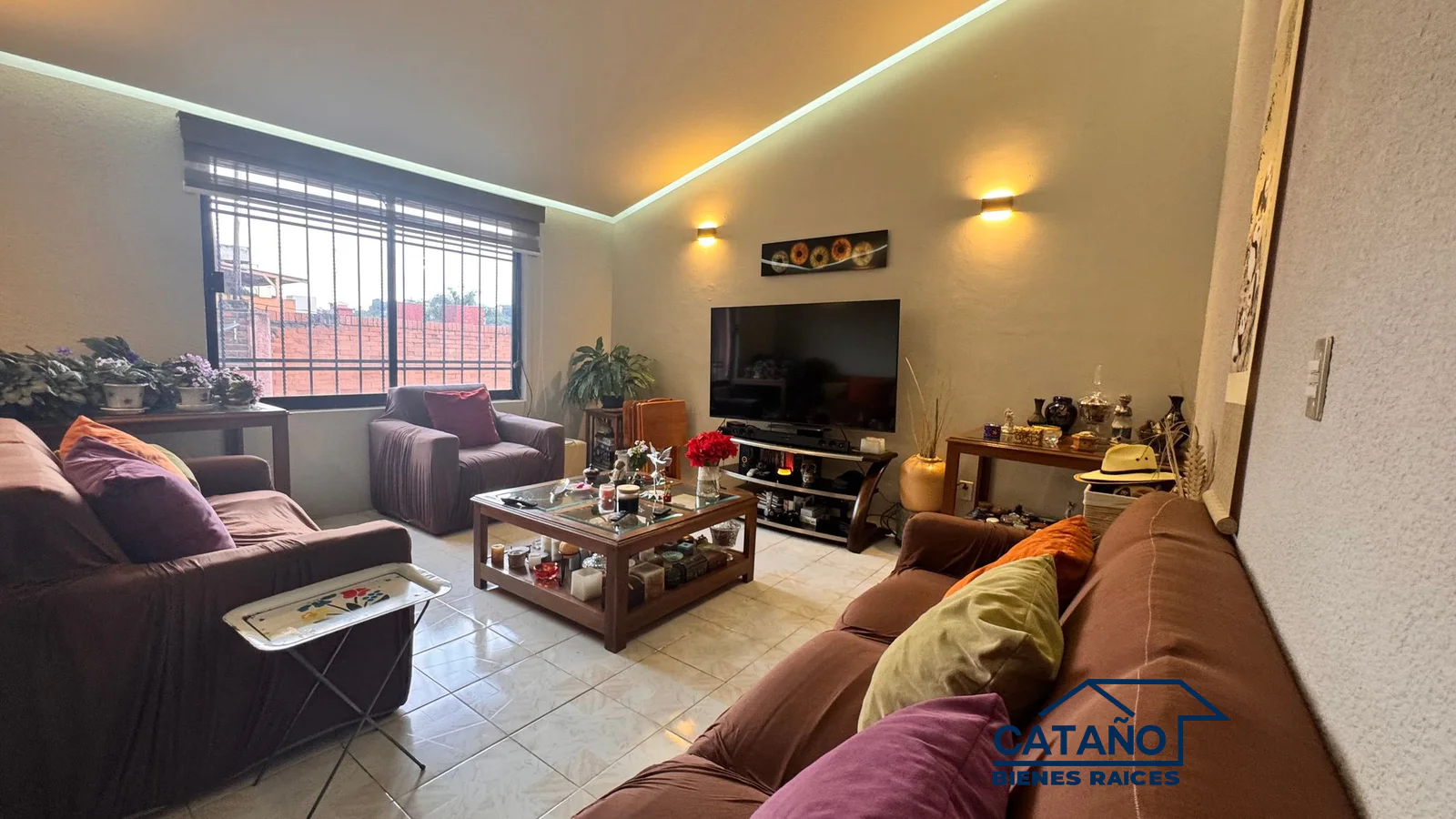 Casa en Venta con gran Jardín en Colina del Sur, 3 cerrada de Corceles (3/16)