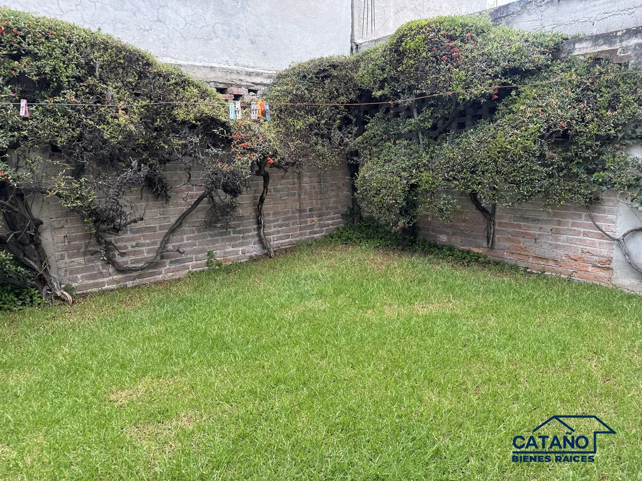 Venta casa en cerrada con vigilancia, Coapa, Rinconada de las Hadas, Chaparral (3/10)
