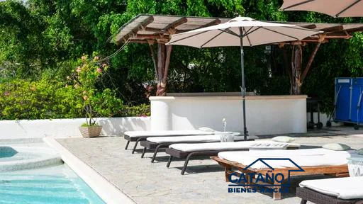 Casa en Venta, Las Brisas, Av del Mar (5/22)