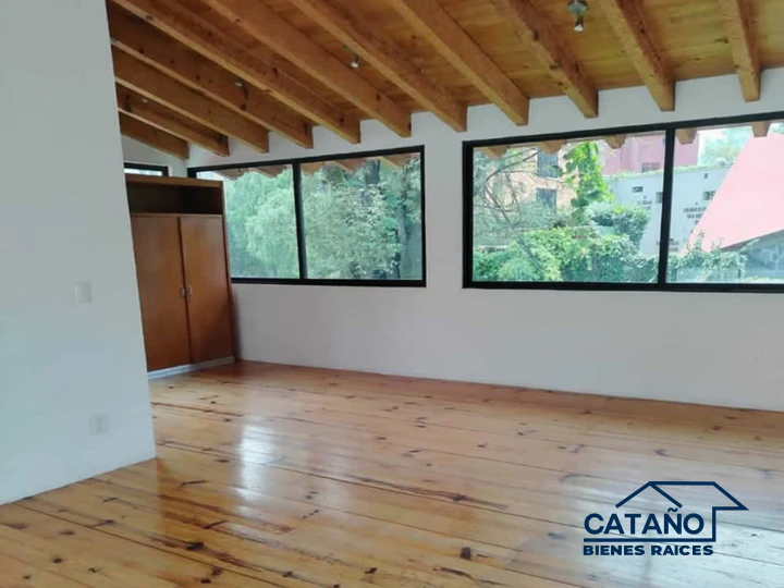 Casa en Renta, Barrio Santa Catarina, Panzacola (1/6)