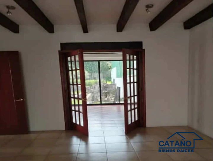 Casa en Renta, Barrio Santa Catarina, Panzacola (3/6)
