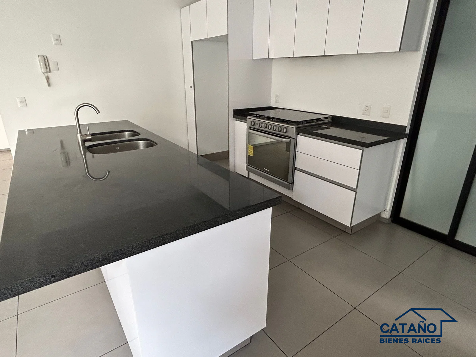 Amplio depto magnifica ubicación a 1 cuadra de Glorieta De Vertiz, Casas Grandes (5/12)